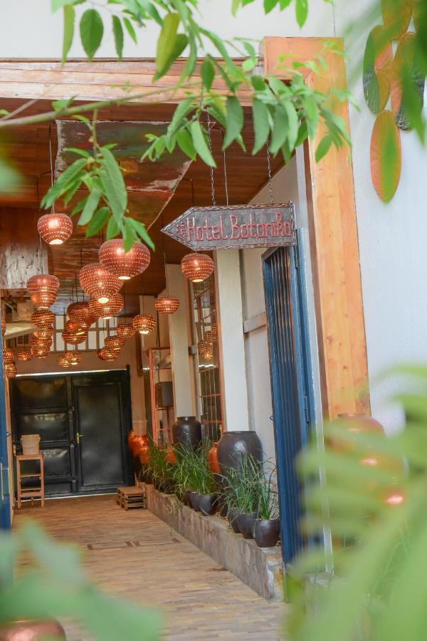 Botanika Hotel Bujumbura Eksteriør bilde