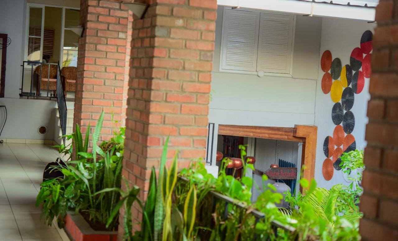 Botanika Hotel Bujumbura Eksteriør bilde