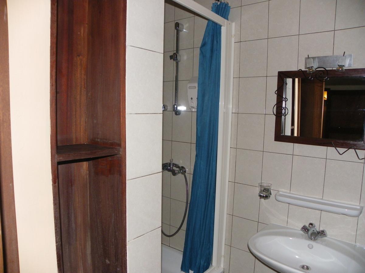 Botanika Hotel Bujumbura Eksteriør bilde